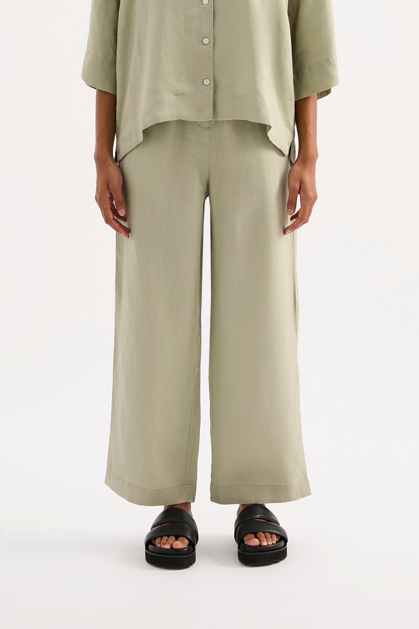 Lounge Linen Crop Pant Olive 